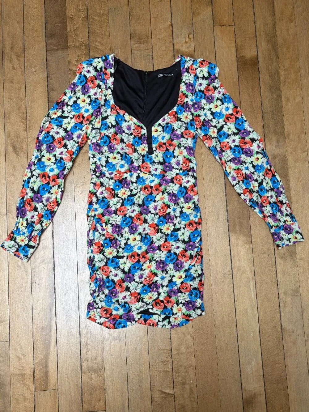 Floral Long Sleeve Ruched Mini Dress - Picture 2 of 4